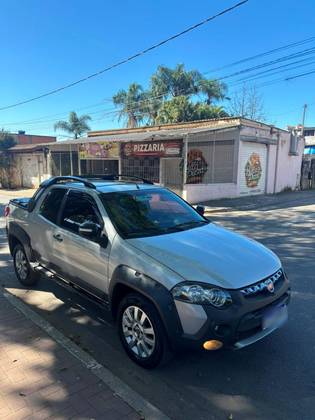 FIAT STRADA 1.8 MPI ADVENTURE CD 16V FLEX 3P MANUAL